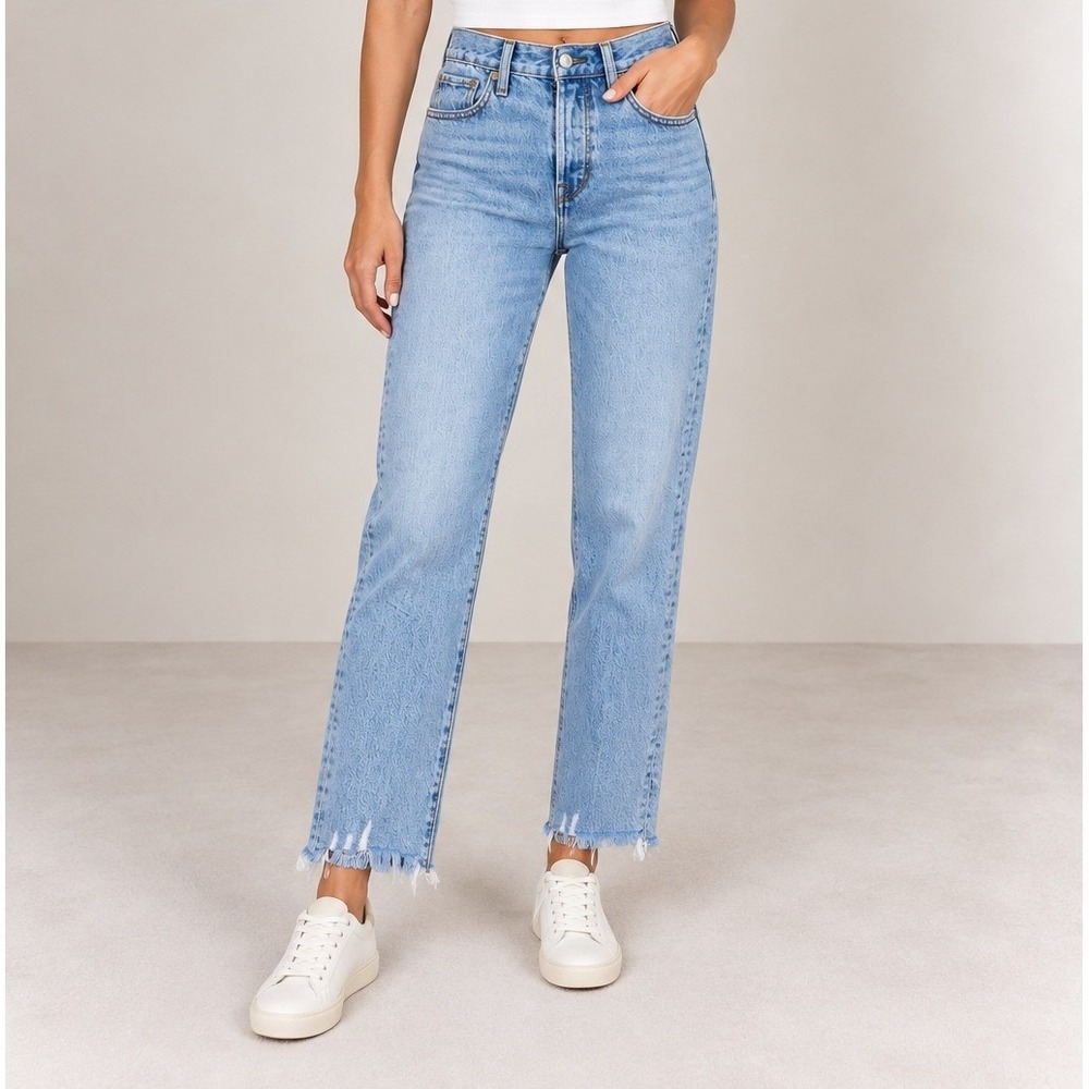 Levis Wedgie Slim Straight Ankle Jeans Light Wash Blue Raw Hem High Rise 26